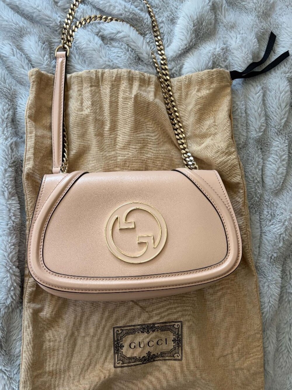 Gucci Chain Blondie Interlocking GG Medium Pink